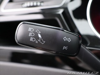 Volkswagen Touran 2.0 TDI 110kW DSG 7-Míst 2022