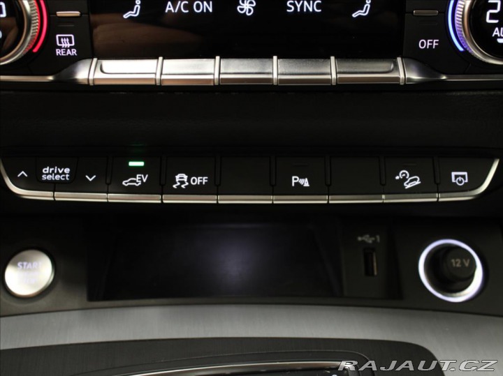 Audi Q5 2,0 eTFSi 270kW S-Line Vz 2019