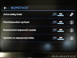 Peugeot 2008 1,2 PureTech 74kW Tažné 4 2020