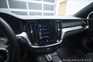 Volvo V60 2,0 D4 R-DESIGN NAVI KAME 2019