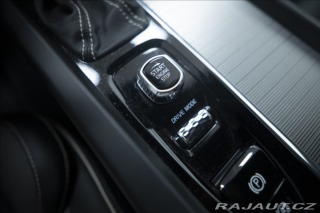 Volvo V60 2,0 D4 R-DESIGN NAVI KAME 2019