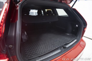 Volvo V60 2,0 D4 R-DESIGN NAVI KAME 2019