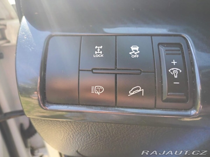 Kia Sorento 2,2 CRDI 4WD 145kW, 4x4 1800