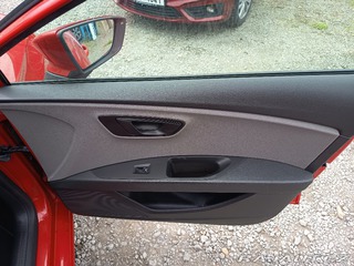 Seat Leon ST 1,GDI ČR 1maj  DPH 2015