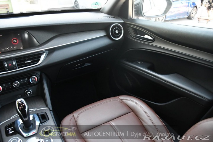Alfa Romeo Stelvio 2,2 JTDm Q4 154kW TAŽNÉ 2024