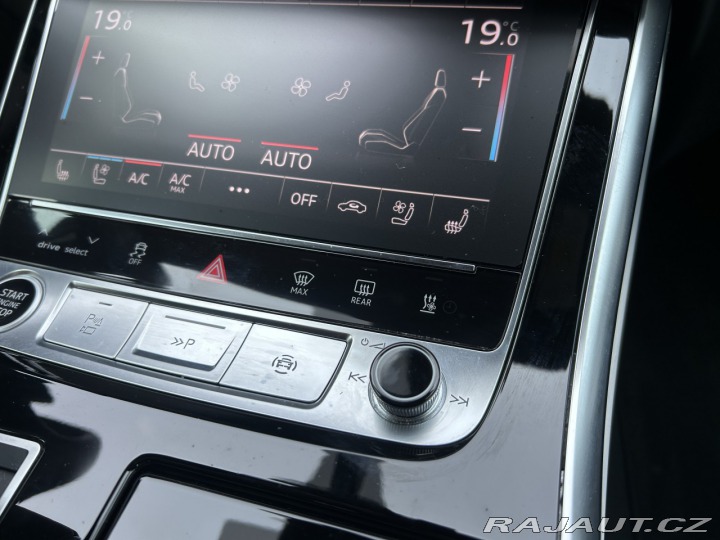 Audi Q8 50 TDI quattro ZÁRUKA 2024