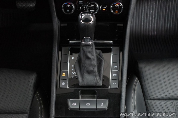 Škoda Superb 2.0TDI L&K*N.TOPENÍ*D 2023