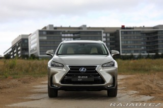 Lexus Ostatní modely NX 300h 300H 2,5 HEV PREMIUM (LUX 2015