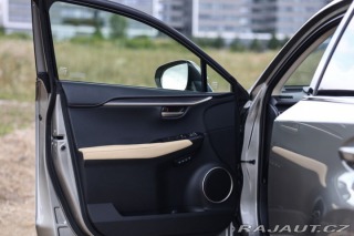 Lexus Ostatní modely NX 300h 300H 2,5 HEV PREMIUM (LUX 2015