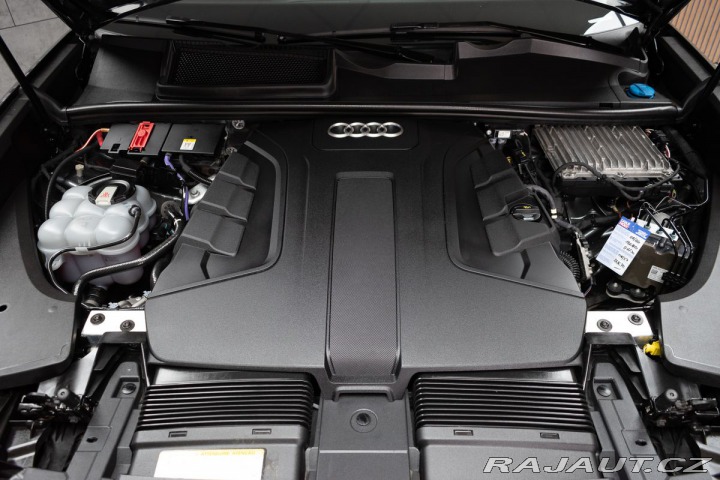 Audi Q8 50TDI S-LINE*4x4*AIR*KESS 2019