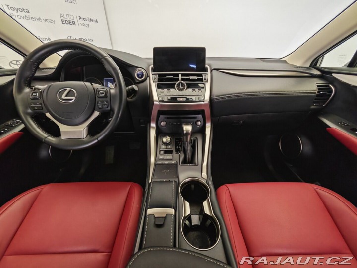Lexus Ostatní modely NX 300h AWD BUSINESS EDITION 2020