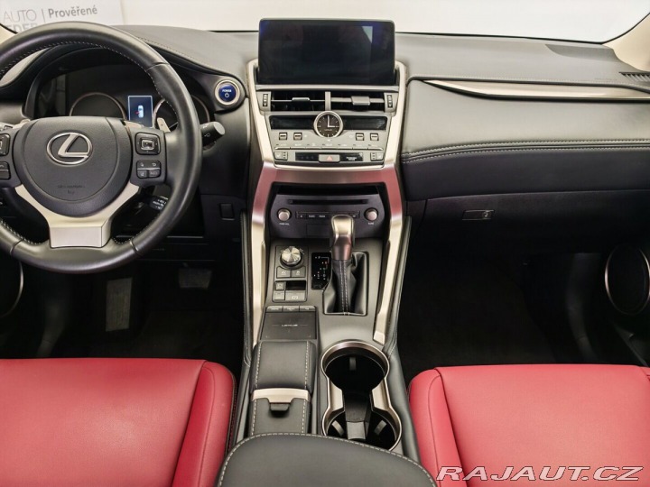 Lexus Ostatní modely NX 300h AWD BUSINESS EDITION 2020