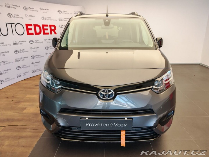 Toyota ProAce City 1.2T 110k Family 2023