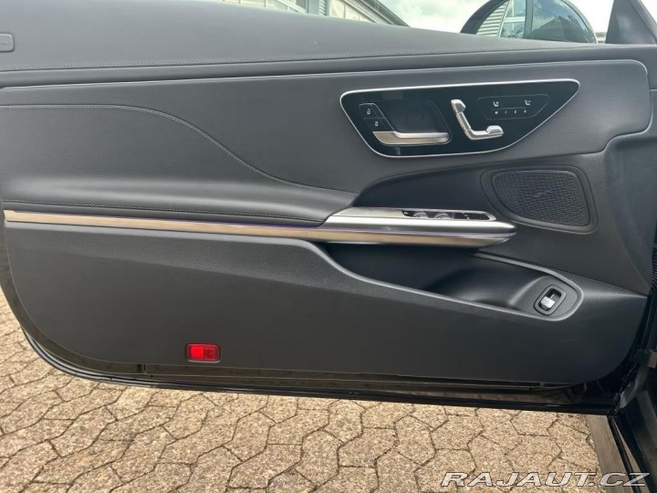 Mercedes-Benz CLE 220d Cabrio AMG Skladem 1 2025