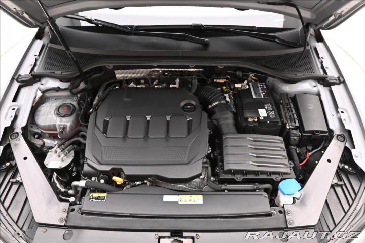 Volkswagen Passat 2,0 TDI 110kW DSG Busines 2022