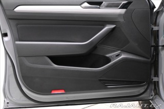 Volkswagen Passat 2,0 TDI 110kW DSG Busines 2022