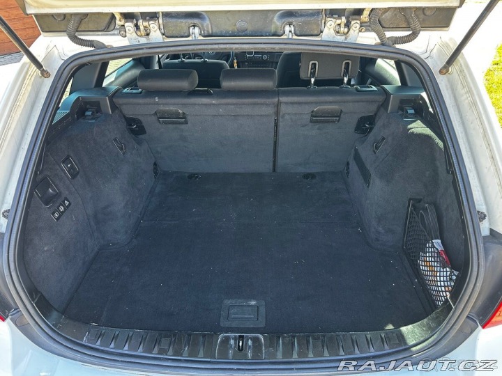 BMW 3 3,0   330d LCI 180kW e91 2011