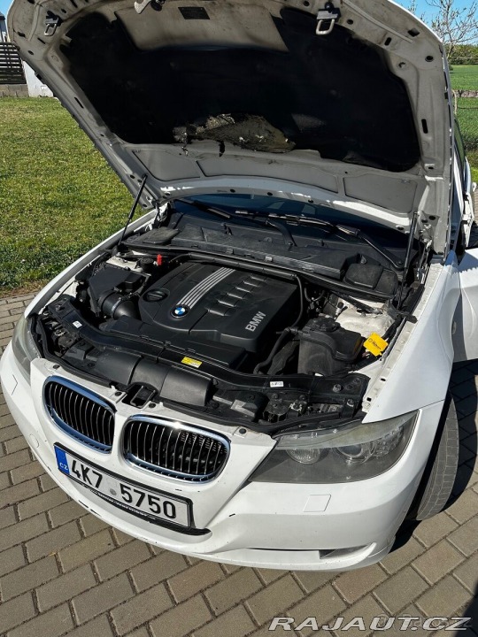 BMW 3 3,0   330d LCI 180kW e91 2011