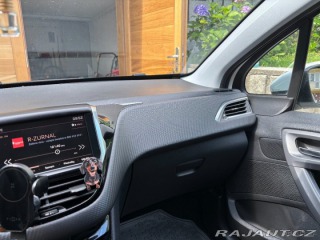 Peugeot 2008 2017 bílá 2017