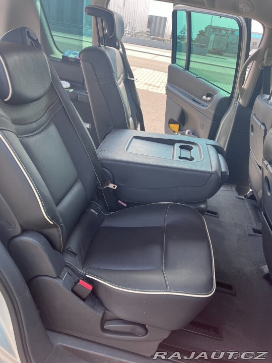 Renault Espace 2,0 dCi 110 kW 7míst 2011