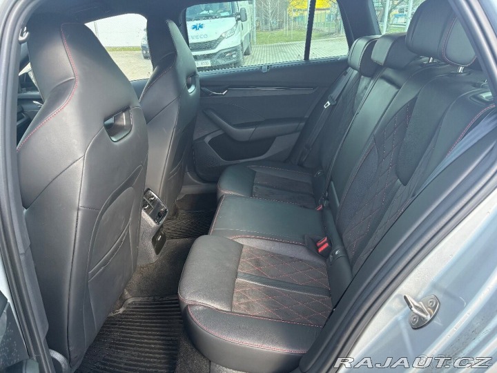 Škoda Octavia 2,0 RS TSI DSG 2024 49t 2024