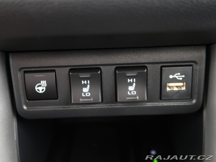 Toyota Corolla Cross 2.0,Hybrid,112KW,e-CVT,Co 2022