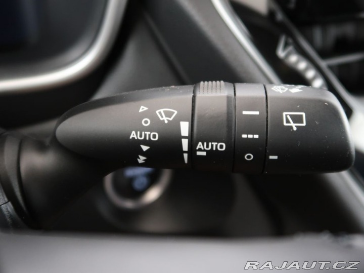 Toyota Corolla Cross 2.0,Hybrid,112KW,e-CVT,Co 2022