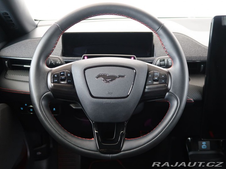 Ford Mustang Mach-E Premium,RWD,CZ,1Ma 2023