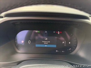 Volvo XC40 2,0 Plus B3 Black Edition 2026