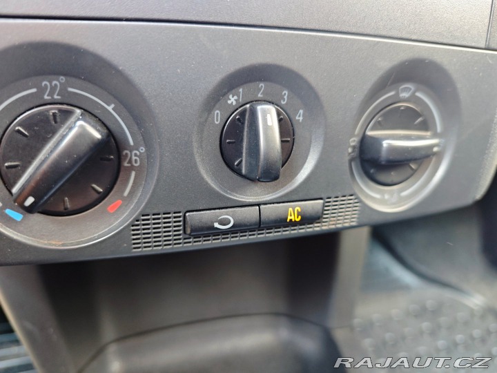 Škoda Fabia 1.2 HTP Elegance nové ČR 2007