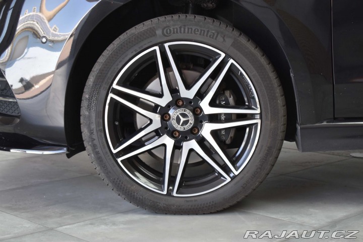 Mercedes-Benz V V 300d 4MATIC*AMG*TAŽNÉ*D 2019