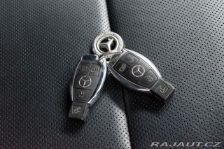 Mercedes-Benz V V 300d 4MATIC*AMG*TAŽNÉ*D 2019