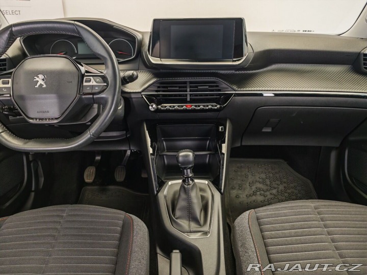 Peugeot 2008 1.2 Benzin 2022