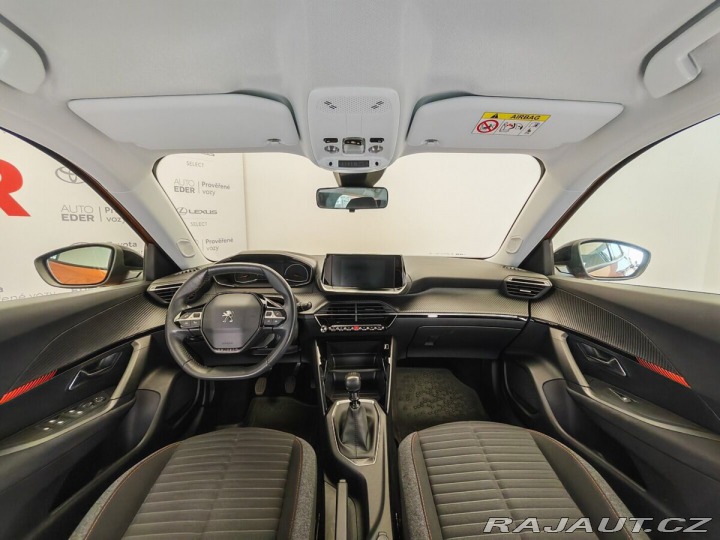 Peugeot 2008 1.2 Benzin 2022