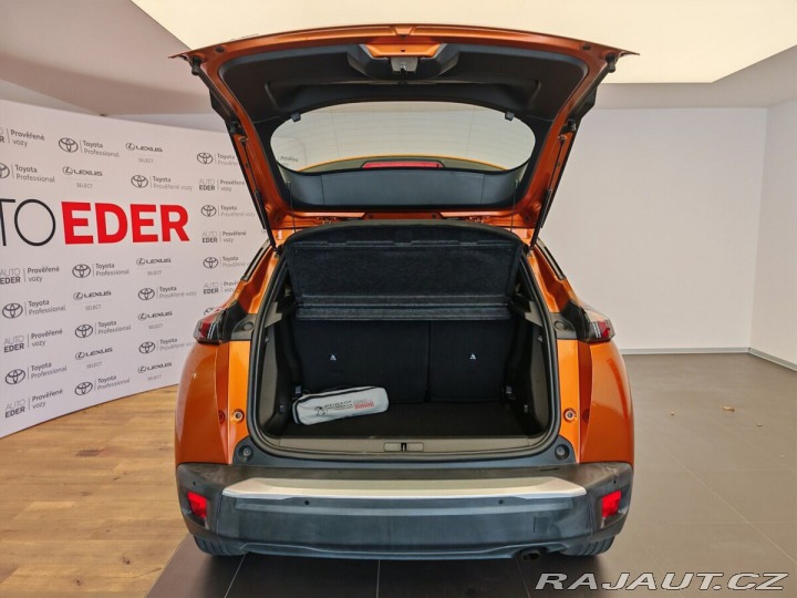 Peugeot 2008 1.2 Benzin 2022