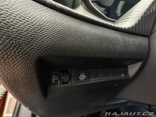 Peugeot 2008 1.2 Benzin 2022