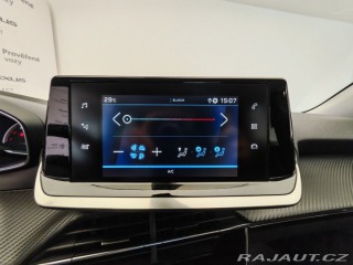Peugeot 2008 1.2 Benzin 2022