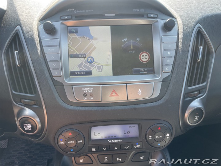 Hyundai ix35 2,0 CRDi 100kw 4x4 Tažné 2015