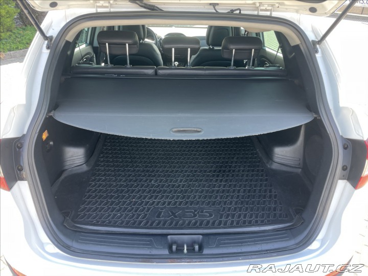 Hyundai ix35 2,0 CRDi 100kw 4x4 Tažné 2015