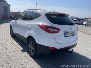 Hyundai ix35 2,0 CRDi 100kw 4x4 Tažné 2015