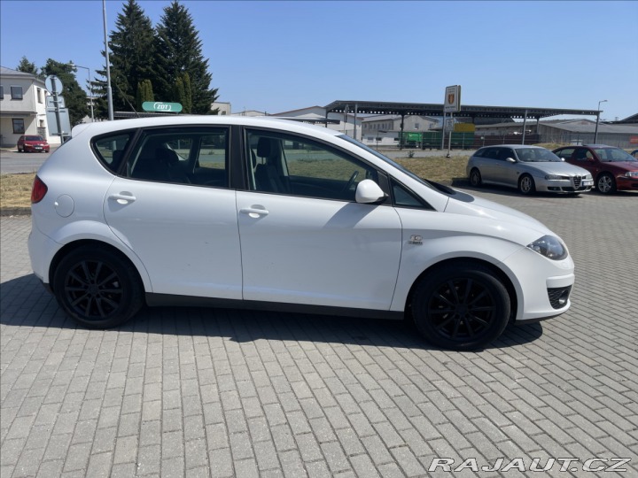 Seat Altea 1,6 TDi 77kw Klima Xenon 2011