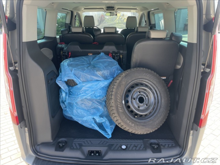 Ford Tourneo Custom 2,2 TDCi 114kw Titanium 8 2013