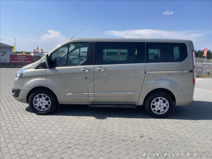 Ford Tourneo Custom 2,2 TDCi 114kw Titanium 8 2013