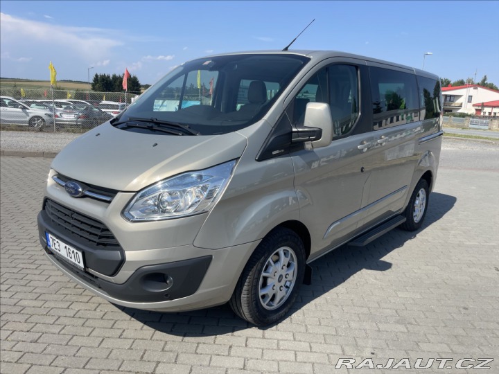 Ford Tourneo Custom 2,2 TDCi 114kw Titanium 8 2013