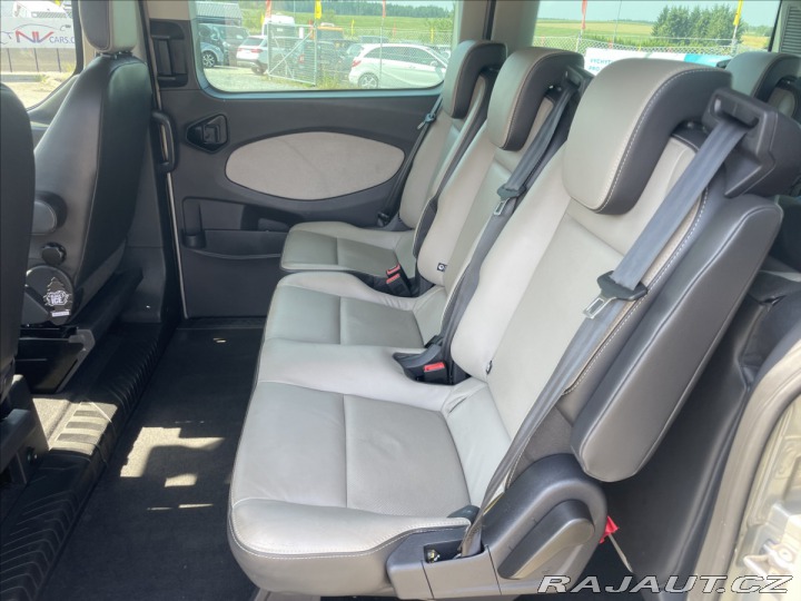 Ford Tourneo Custom 2,2 TDCi 114kw Titanium 8 2013