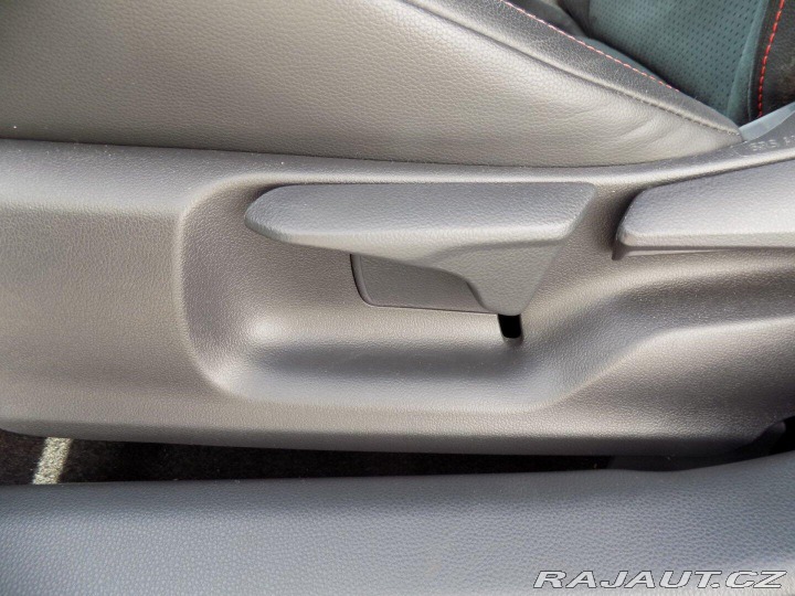 Toyota Yaris GR 1.6i/16V/FOUR/AWD/LED/ 2020