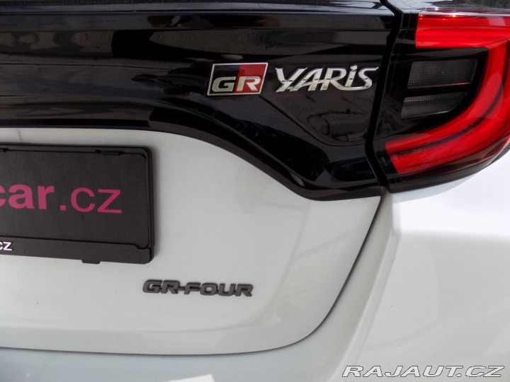 Toyota Yaris GR 1.6i/16V/FOUR/AWD/LED/ 2020
