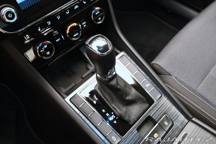 Škoda Superb 2,0 TDI 110kW Style DSG Z 2021