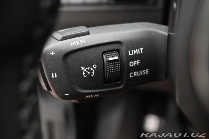 Peugeot 5008 1,5 96kW BlueHDi 7 míst Z 2021