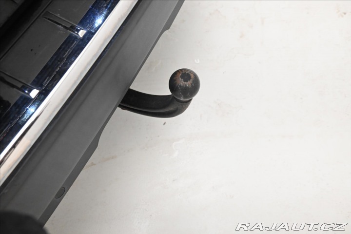 Peugeot 5008 1,5 96kW BlueHDi 7 míst Z 2021